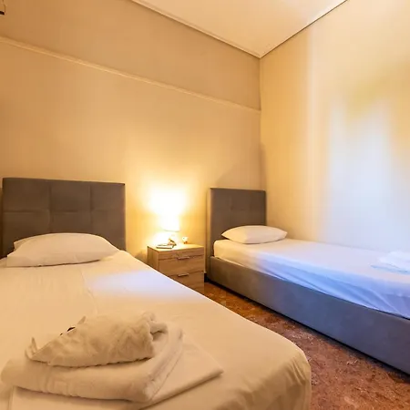 Stone Palace Near Athen's Airport Free Shuttle From And To Athen's Airport 2*
