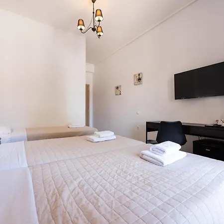 Stone Palace Near Athen's Airport Free Shuttle From And To Athen's Airport 2*