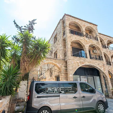 Stone Palace Near Athen's Airport Free Shuttle From And To Athen's Airport Spata (East Attica)